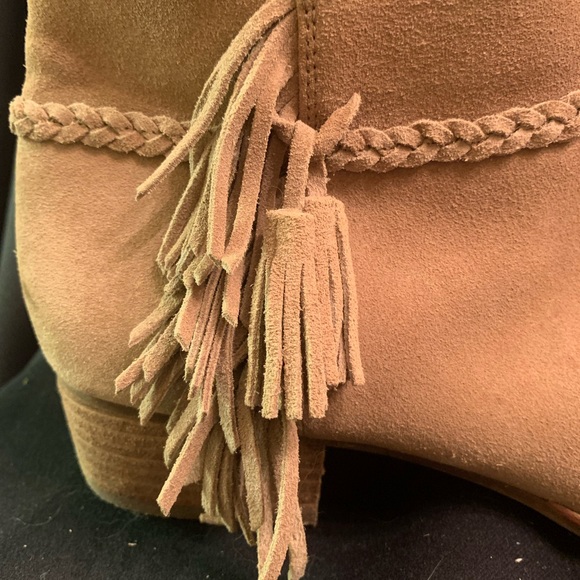 H Gianni Bini suede tasseled ankle boots women’s size 10 - Picture 7 of 13